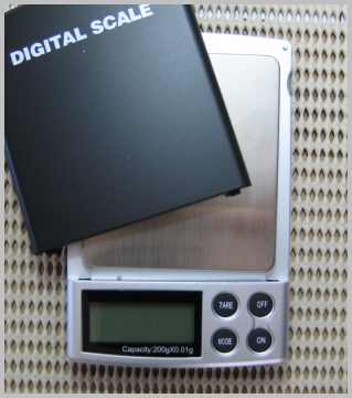 Electronic Scale 500g/0.1g/2500cts/0.5ct